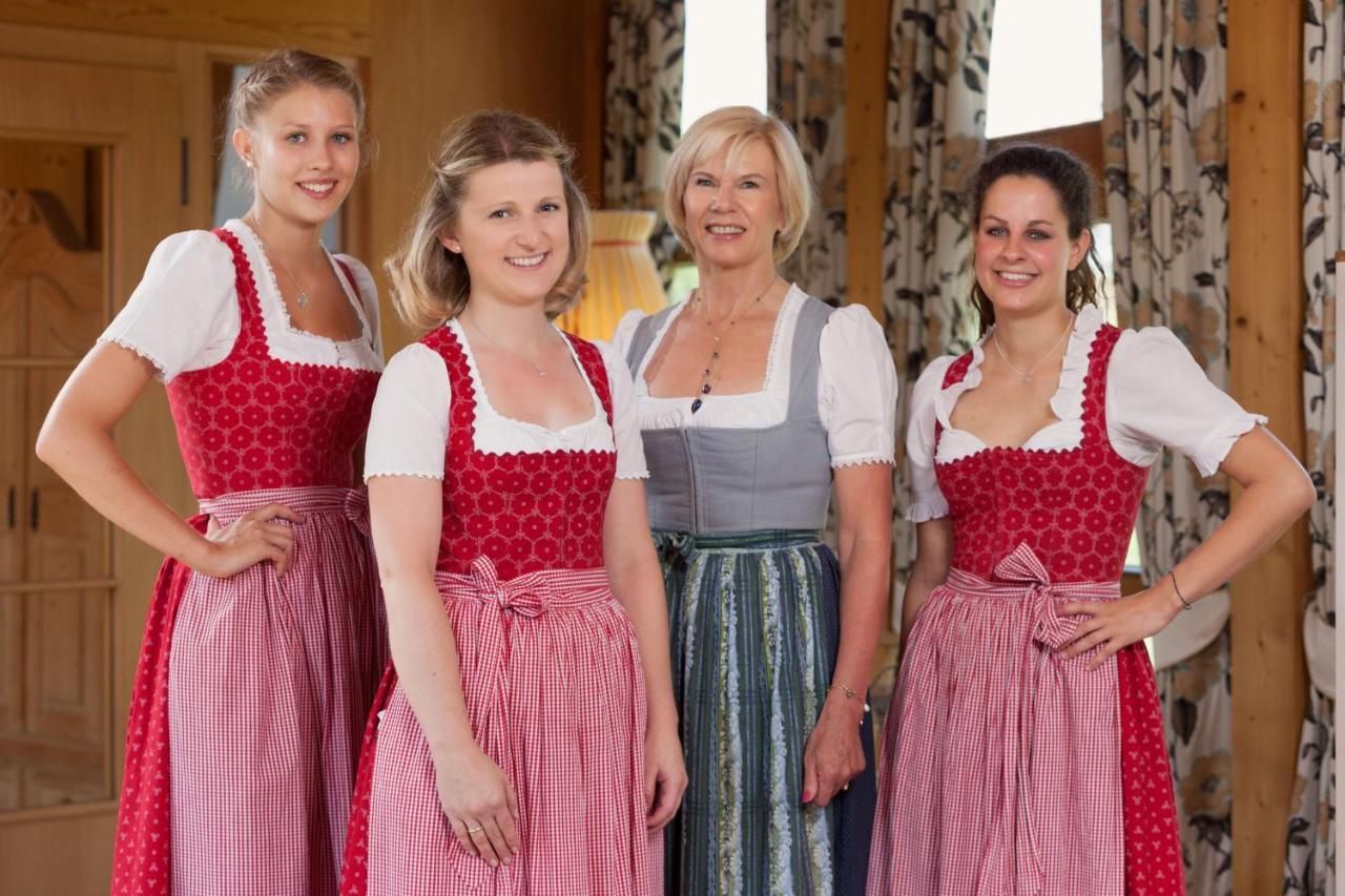Hotel Hachinger Hof Oberhaching Bagian luar foto