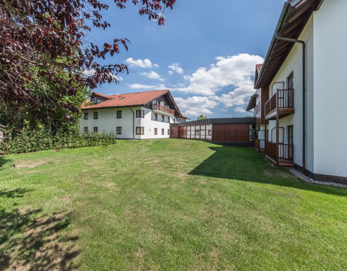 Hotel Hachinger Hof Oberhaching Bagian luar foto